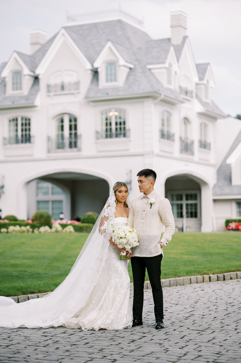 MyraRphoto_Bride_Groom_Park_Chateau-356