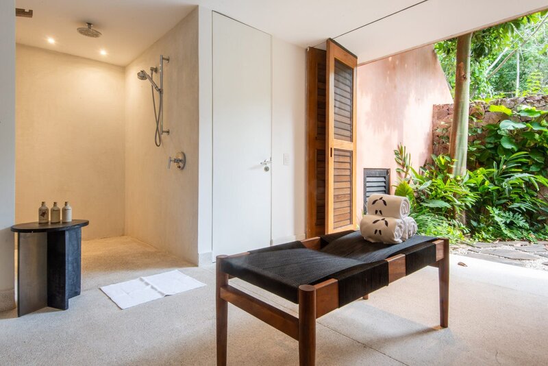 04-3-Careyes-Mexico-Properties-El-Careyes-Club-and-Residences-Unit9-1BD-Bathroom-8157