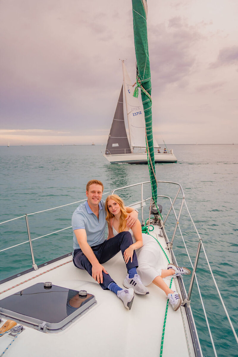 chicago-sailboat-engagement-session (11)