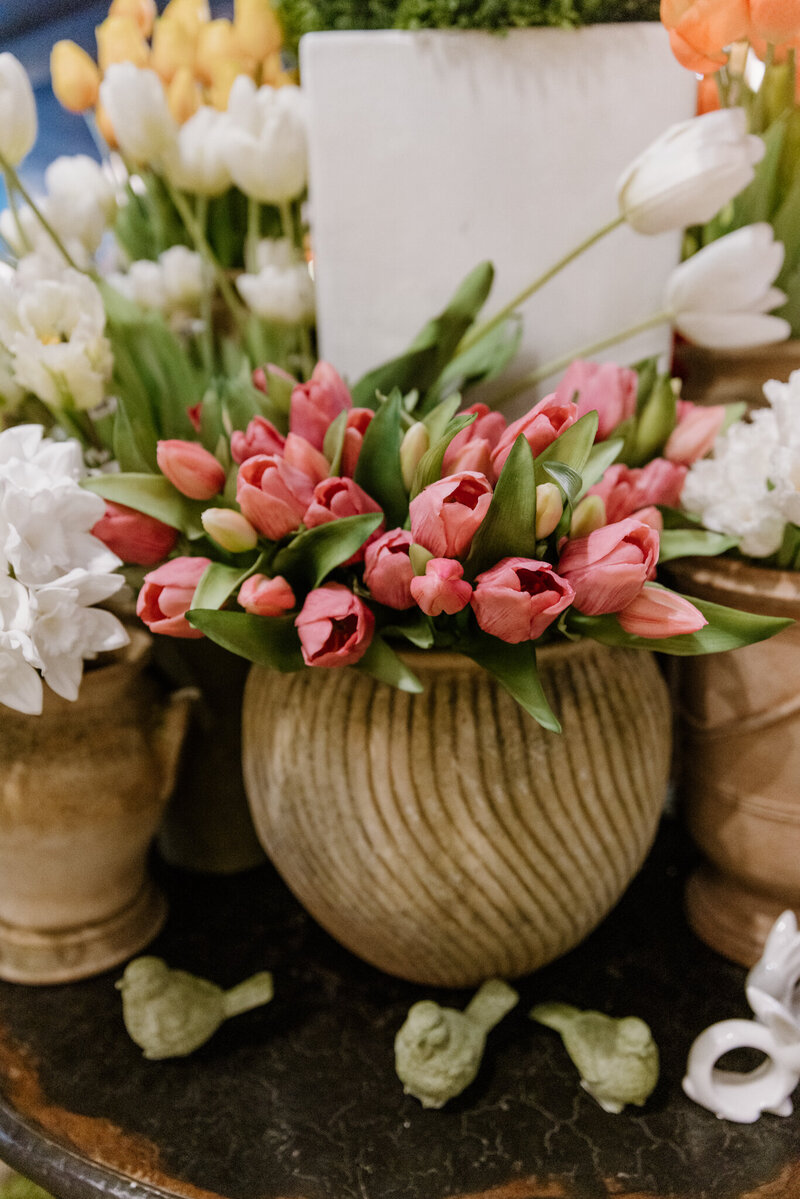 Discover new scents of Rosy Rings candles and diffusers at Pete's Greenhouse in Amarillo, Texas! We are a Panhandle based gift shop and greenhouse. Passionately providing the feeling of home for 48 years.