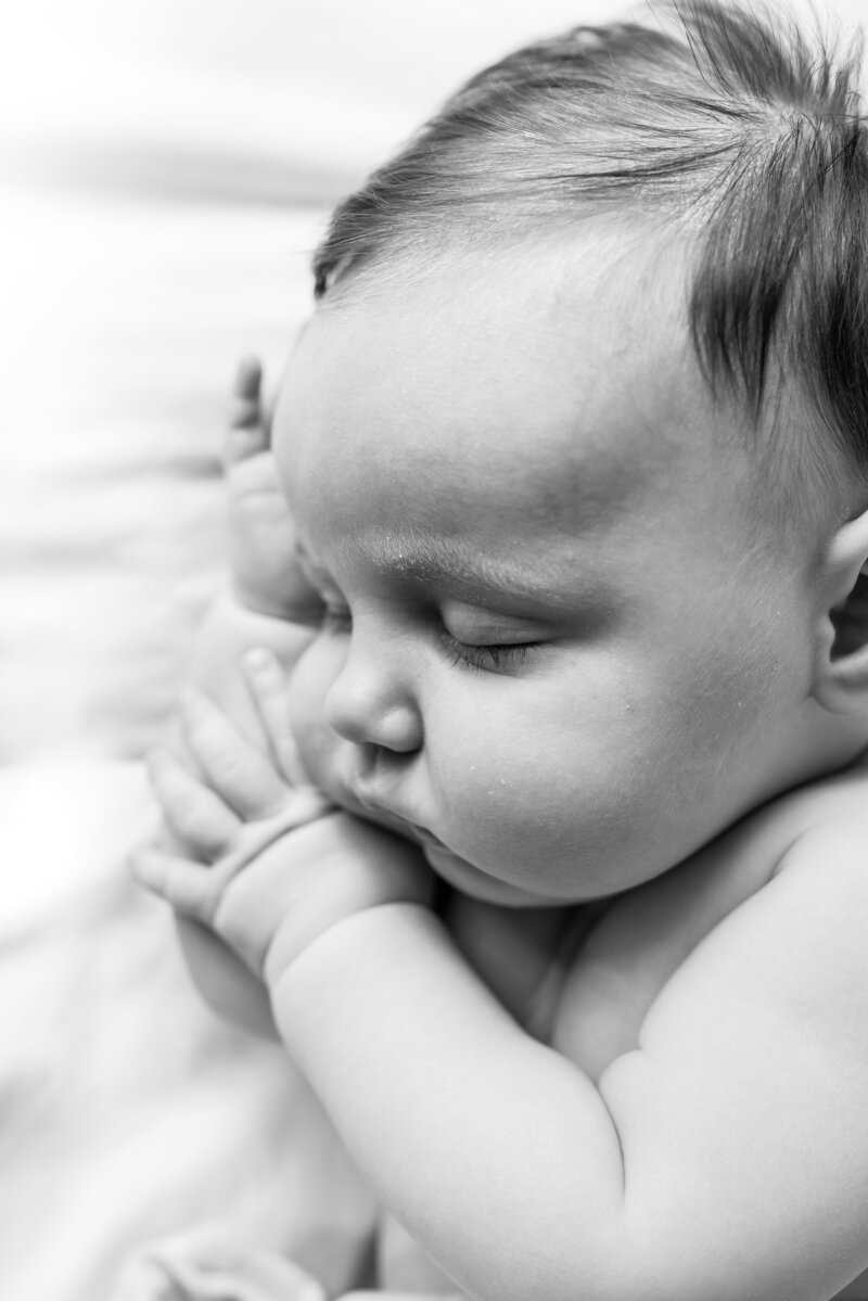 classic, black and white, newborn photography, Syracuse NY, sleepy baby