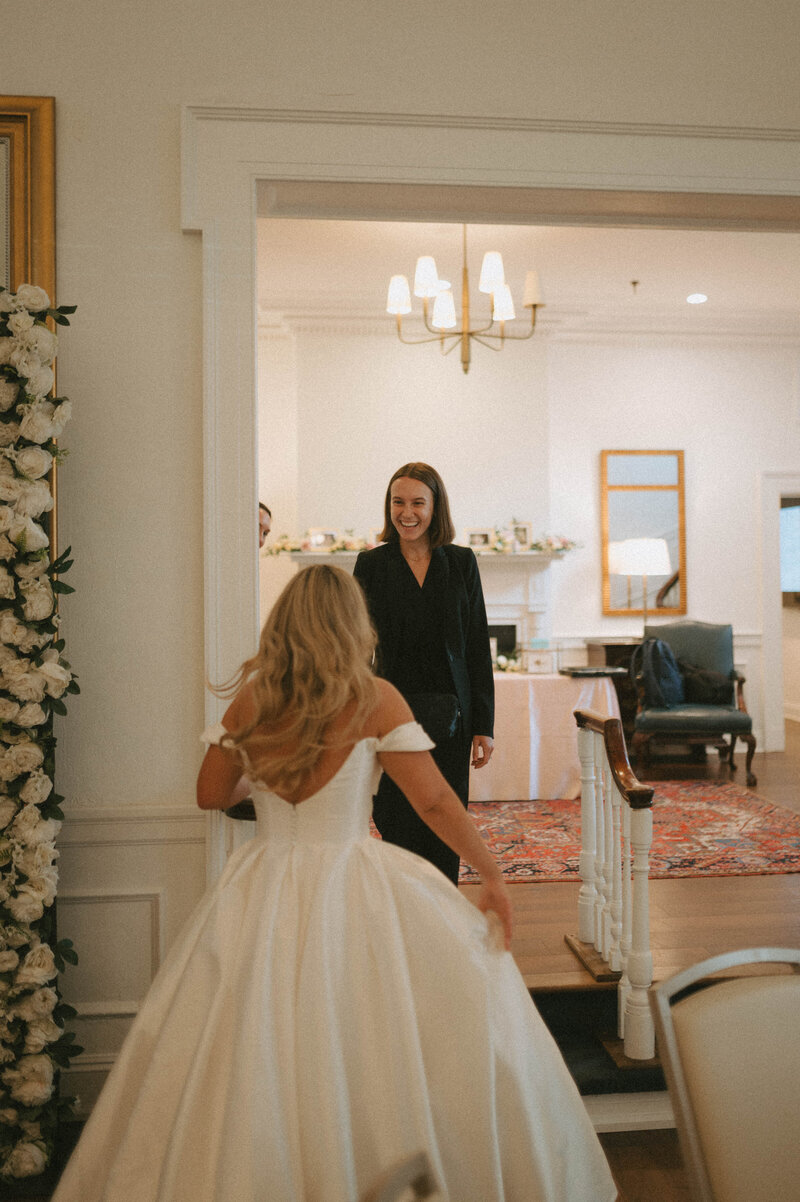 Inclusive and approachable Florida wedding expert