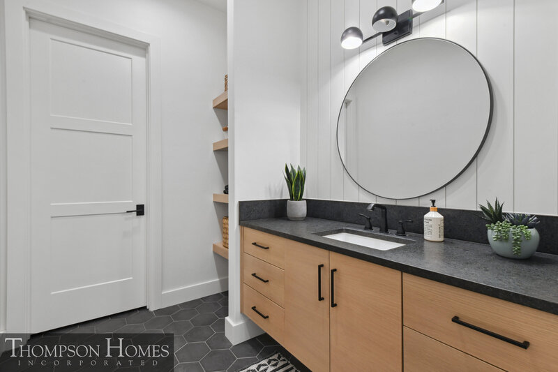 Thompson-Homes-Newbury-Estate-Middleton-Idaho-Custom-Home-Builder-53