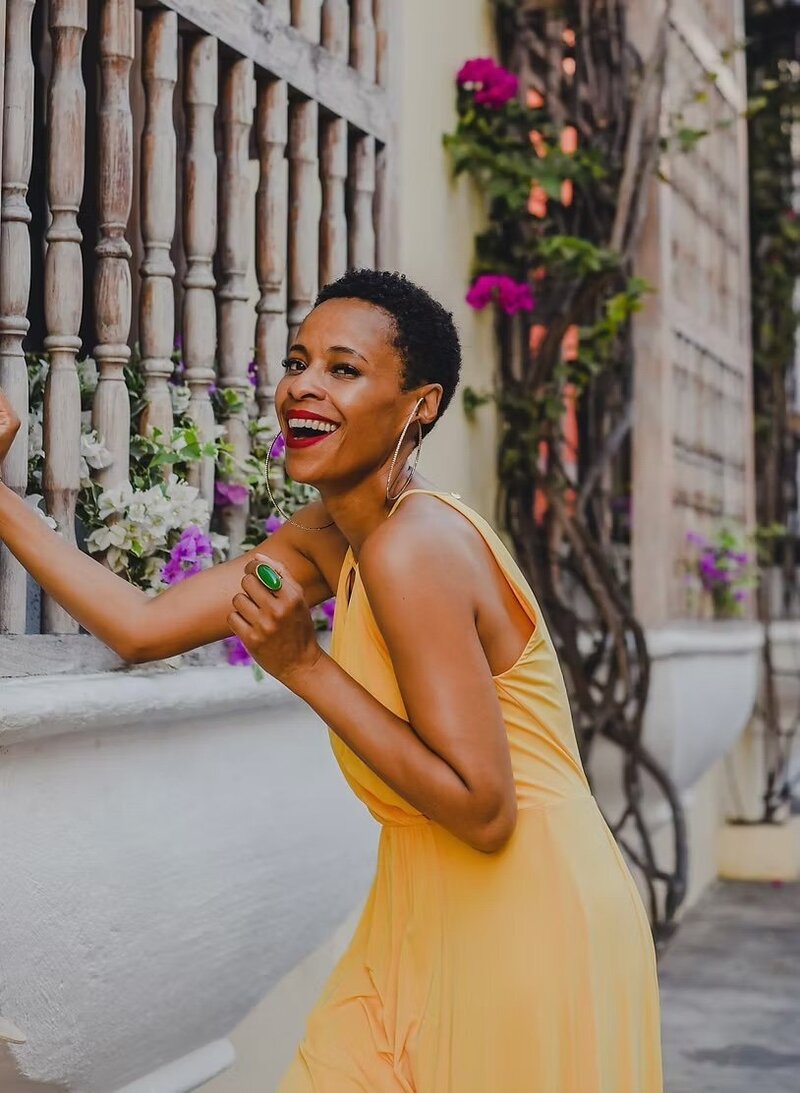 Morganne Brownlee, certified wellness coach and holistic therapist in San Miguel De Allende, guiding clients through healing from anxiety, depression, life transitions, and overperforming patterns with compassionate support through EnForma.