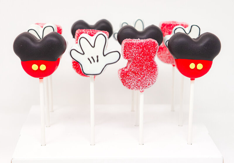 bakery - cakes - cake pops -north dakota -302