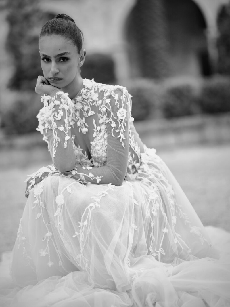 eleganza sposa wedding dresses A-Line V-Neck Sleeveless Lace Applique With Overskirt Train Wedding Dress QW8098 US10 / White Ivory main image 1