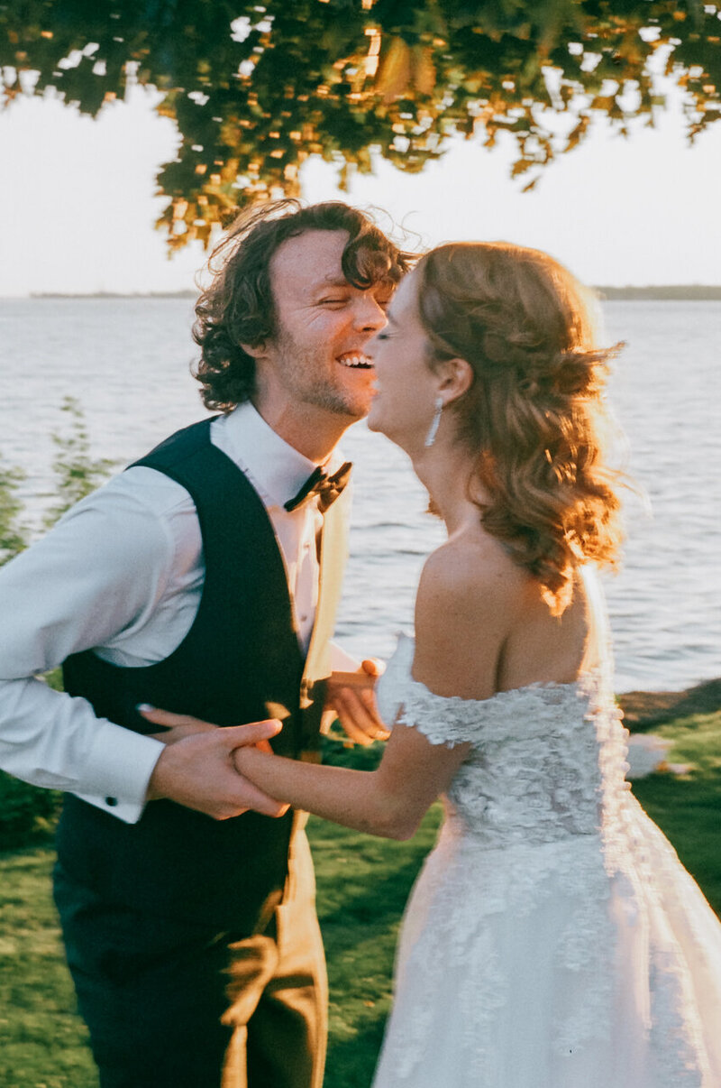 canada-film-wedding-photographer-raphaellegranger