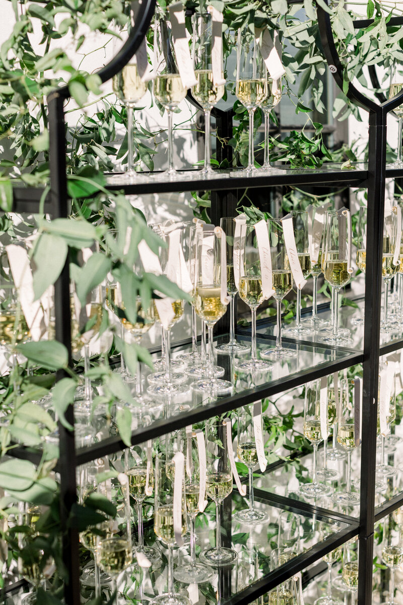 942E2759-C5F4-478C-9046-F8F66DBFE5A7