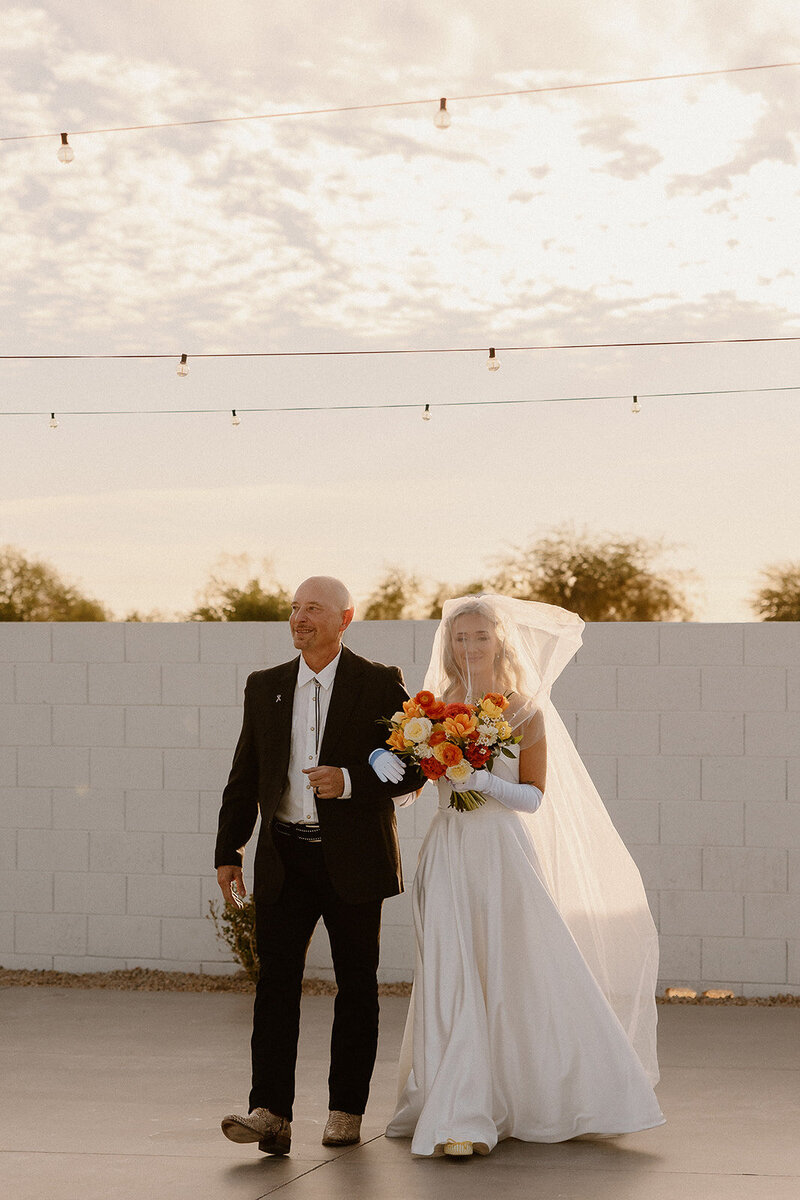 jami-oliver-wedding-preview-taylorraephotofilm-79
