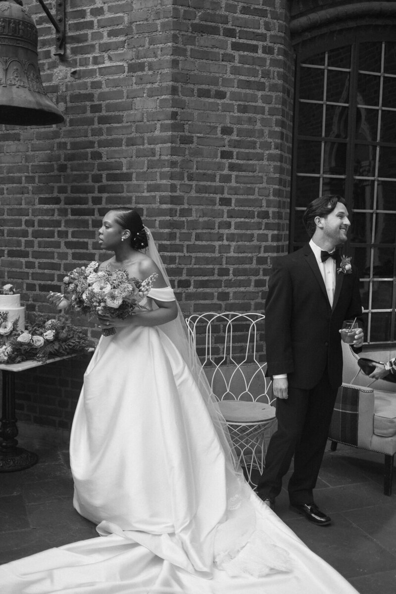 Welcome to Sol Luna Photography, your West Michigan Wedding Photographer. Discover our elegant wedding photography services, designed to capture timeless moments with elegance and artistry. Let us bring your vision to life.