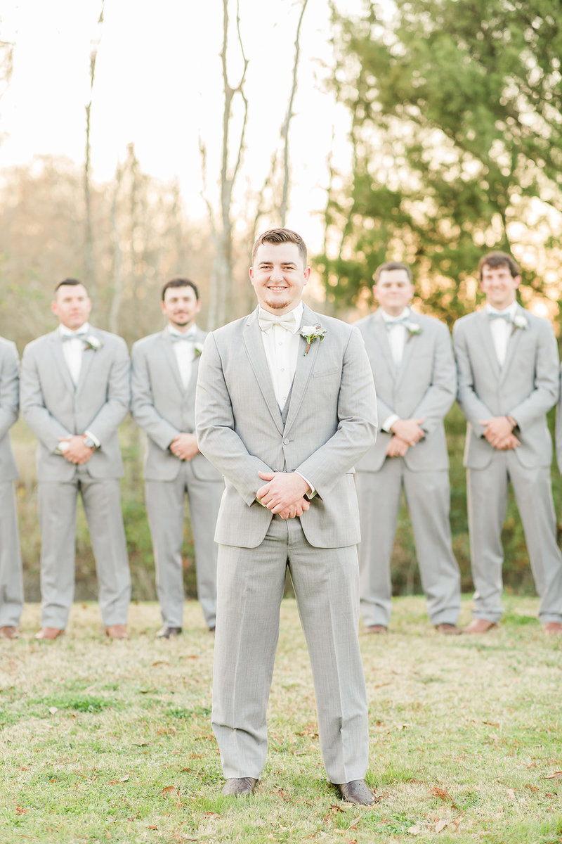 Warehouse-Event-Center-Rayne-Wedding-Photographer_27