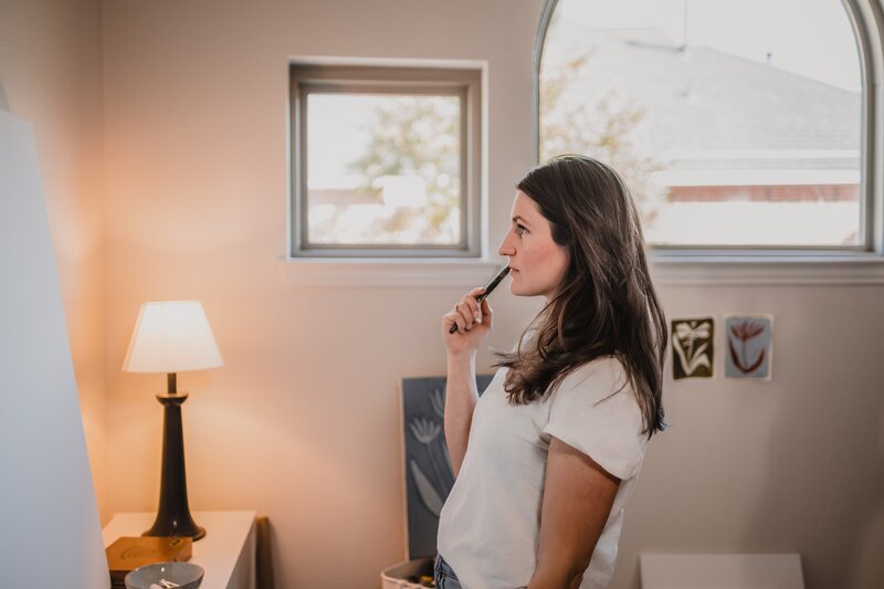 Austin-San-Antonio-Dallas-Branding-woman-artist 1