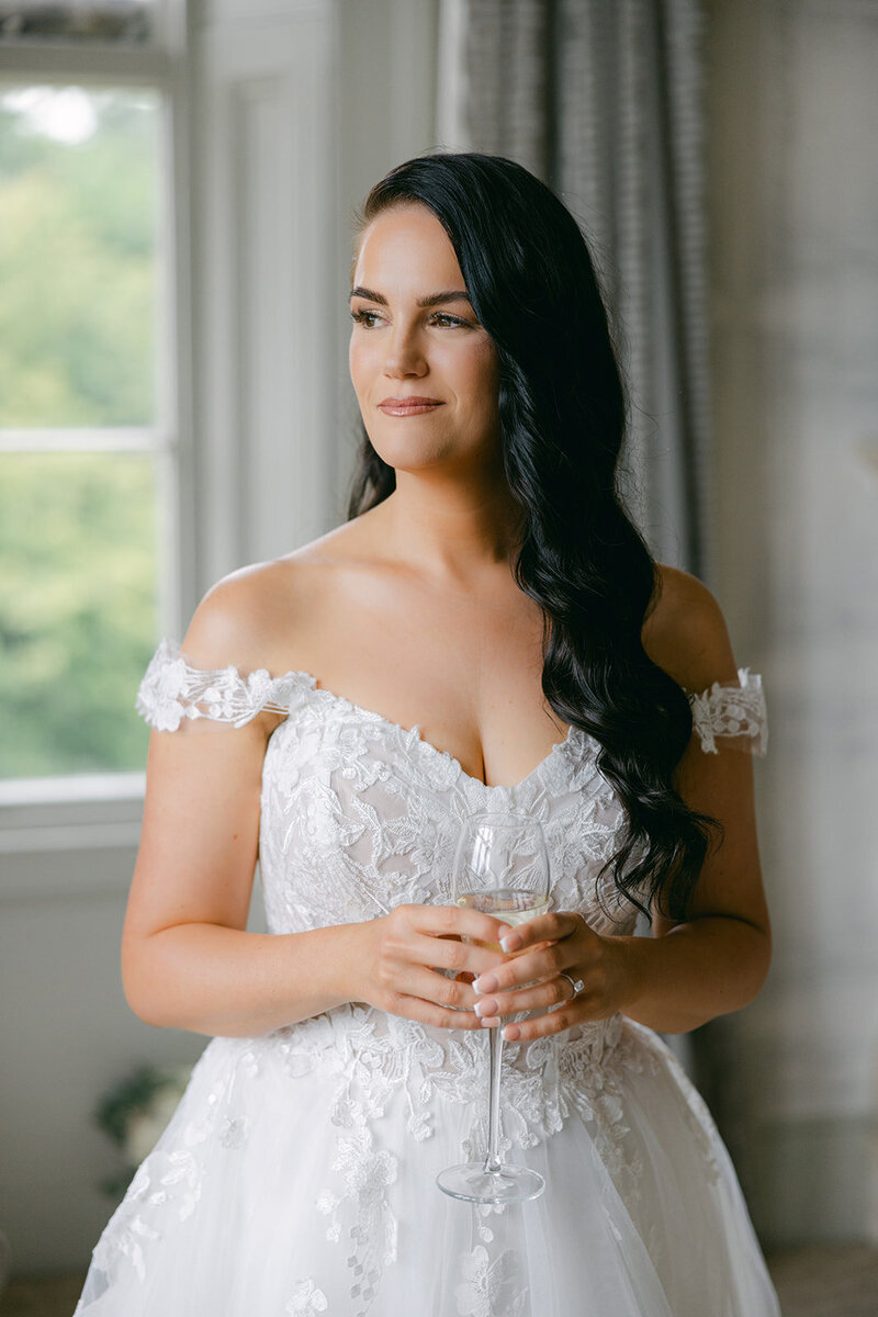 Hannah-Lewis-Wedding-Preview-13