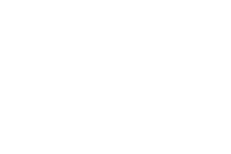 Unscripted laughs, teary eyes, and last minute magic - Storytelling photographer for adventurous families, mothers, and wedding couples 