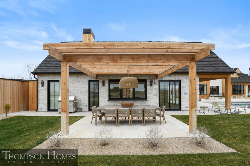 Thompson-Homes-Chateau-Moderne-Meridian-Custom-Home-Builder-37