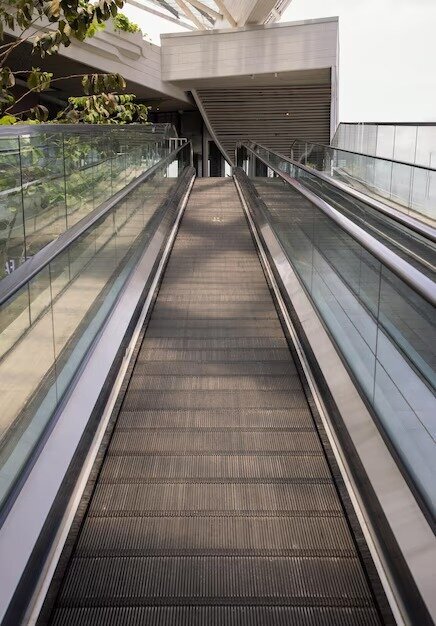 Modern Glass & Aluminum Railings in Boca Raton, South Florida