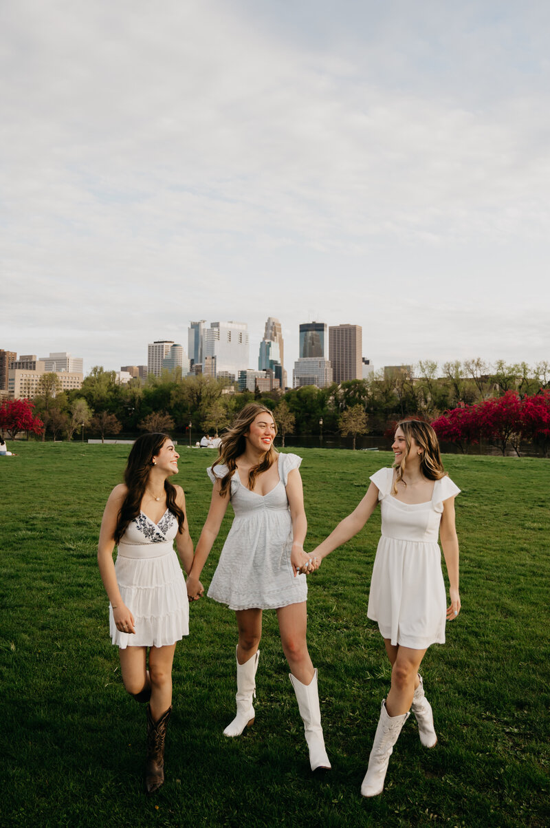 Minneapolis Grad Photos (1)