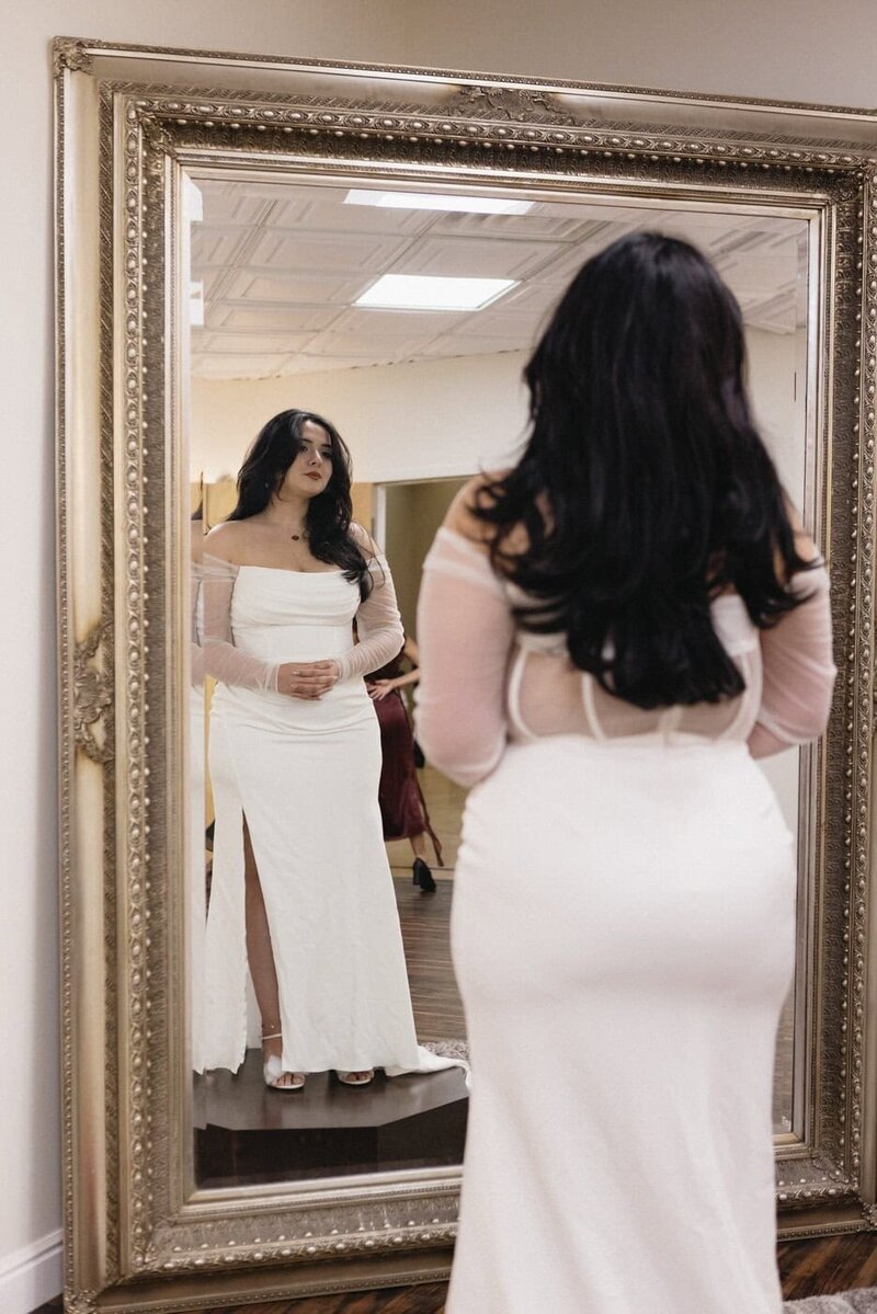 classic-and-documentary-style-wedding-photography-183