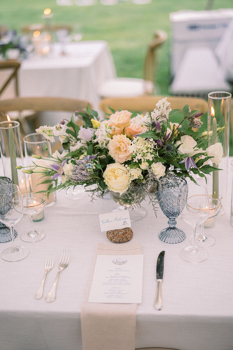 43 September wedding table