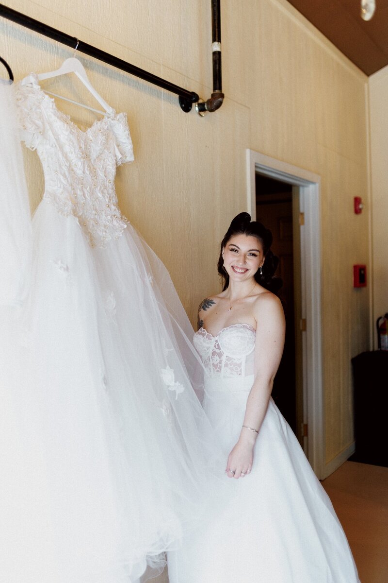 Hidden Meadows Snohomish Washington Wedding-10