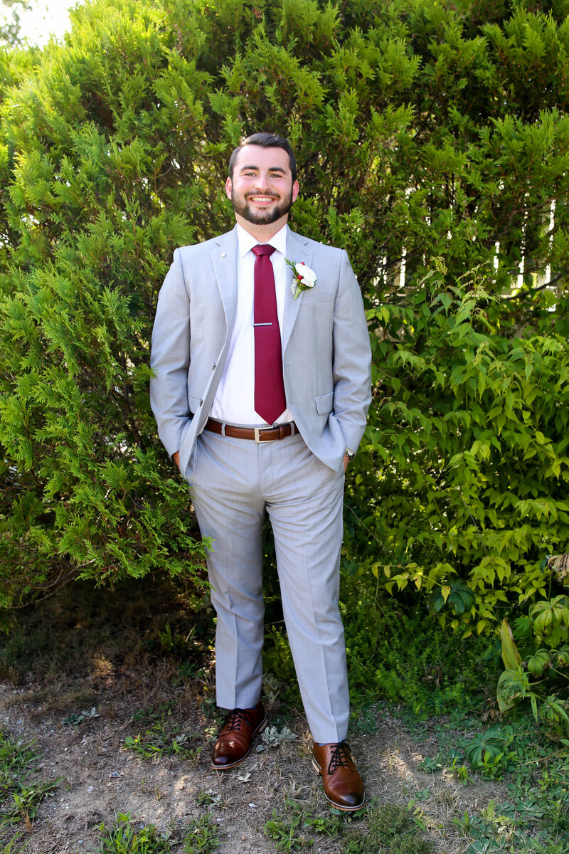 Groom in his suit | Maine Wedding Photography