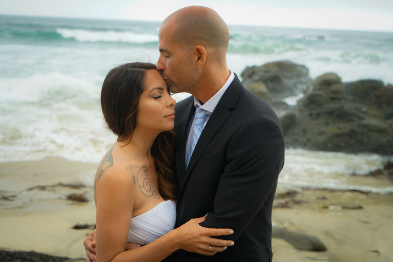 KS Gray Photography Newport Beach Wedding on the beach photo of bride and groom kissing