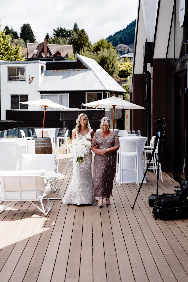 FAA_Sarah_and_Leigh_NZ_Wedding-341
