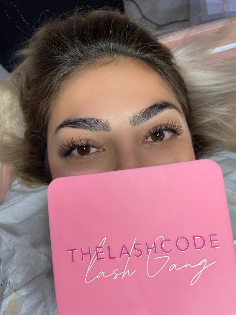 D25C9E14-1BD5-4505-B4C3-D5EC1C8AAAC1