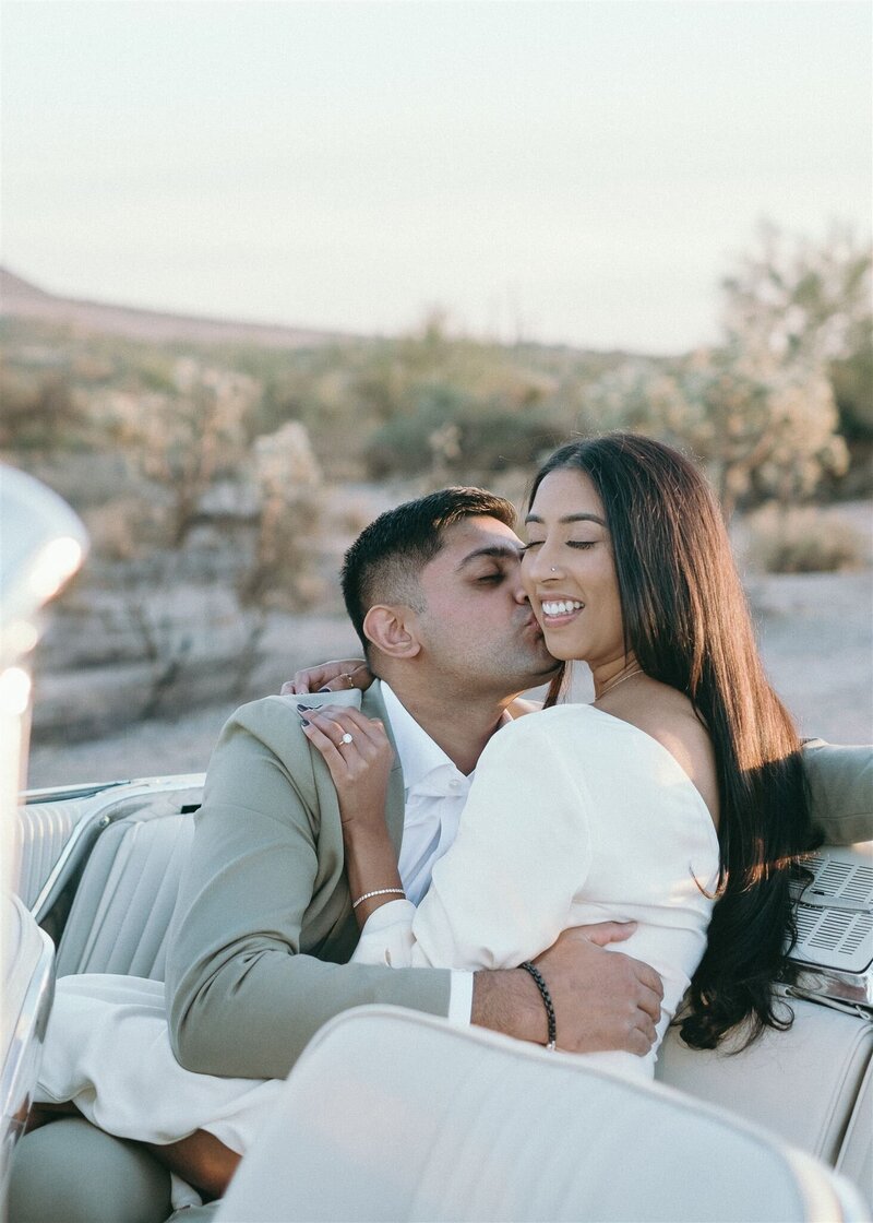 Superstition-Mountains-Arizona-Engagement-Session-Retro-Car-Portraits-Annette-Ambrose-Photography-138_websize