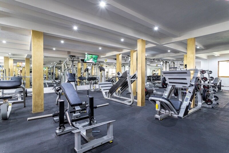 Fit Me Gym in San Miguel De Allende features state-of-the-art gym equipment and certified personal trainers, offering innovative fitness programs for strength, cardio, and overall wellness through EnForma.