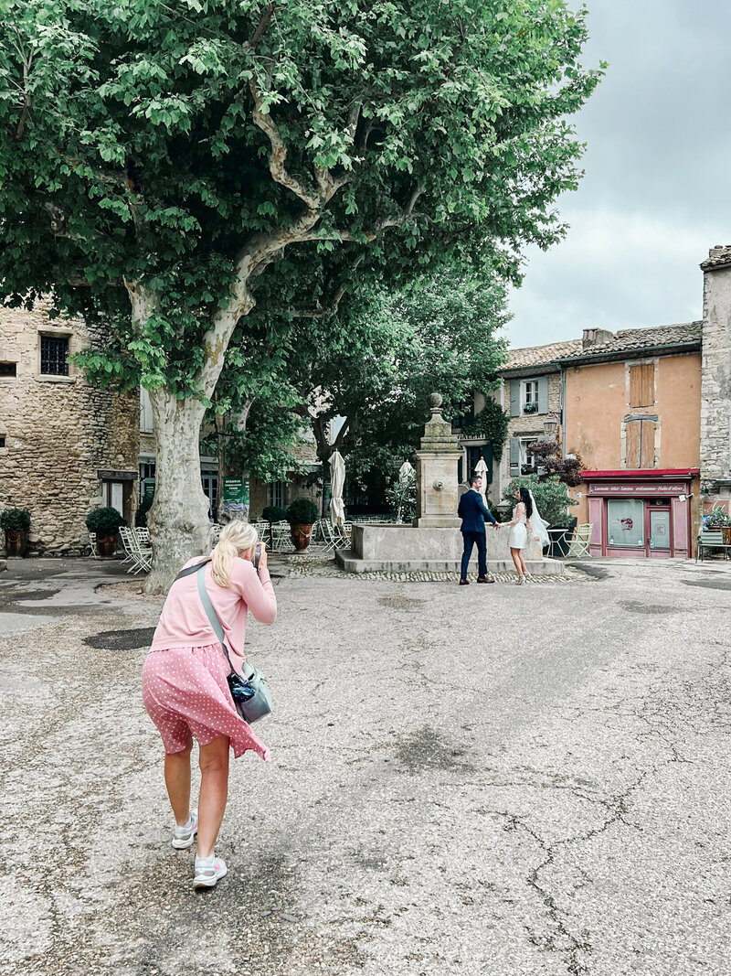 cute young family photoshoot in arles france (1 of 1)