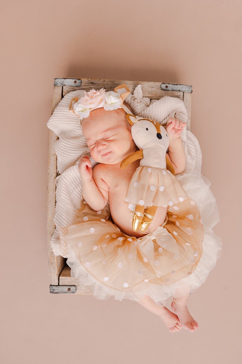 Authentic and natural newborn photography in Staunton, VA – capturing love, connection, and tiny details
