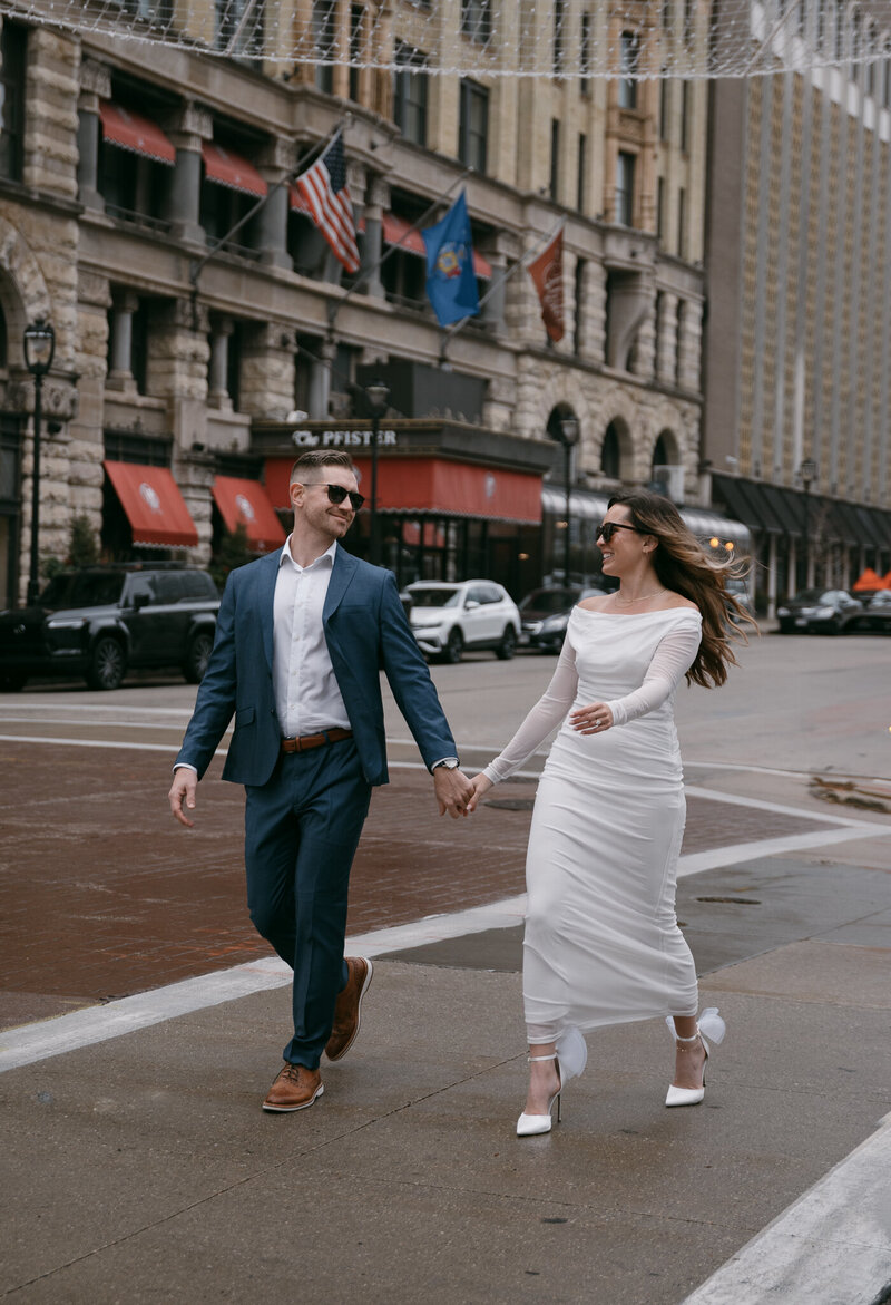 Couple walking in Milwaukee Wisconsin