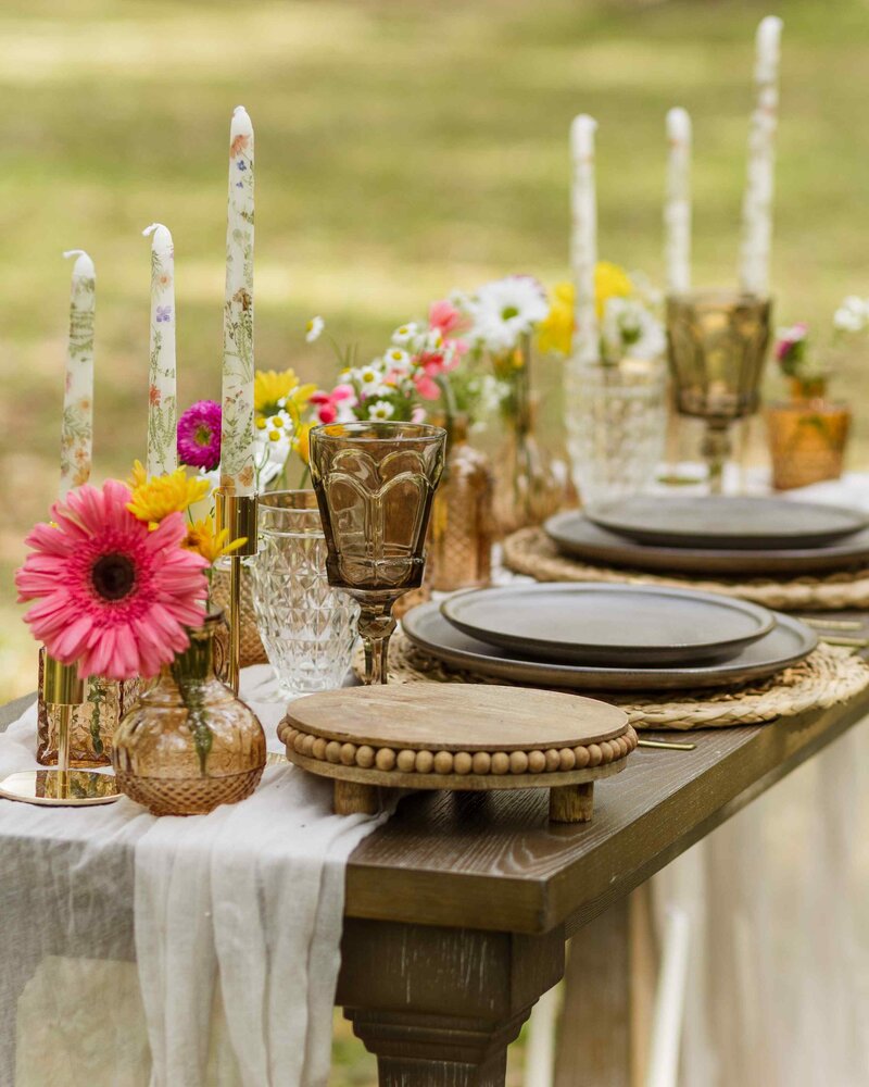 A table set for two for an elopement