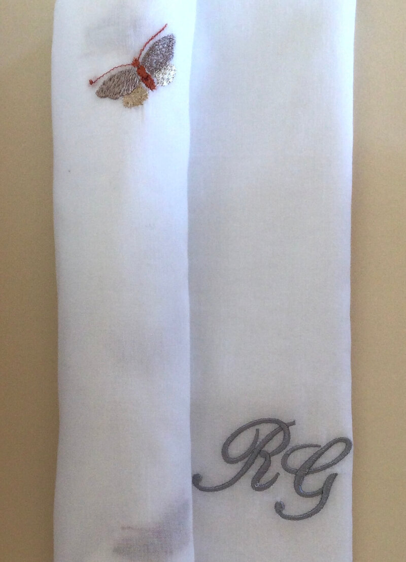 Chèche papillon  BLANC-Broderie Gris & Rouille