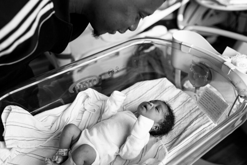 Fresh-48-hospital-newborn_Sayre-Briele-Photography-LLC_Bria-Ford-23