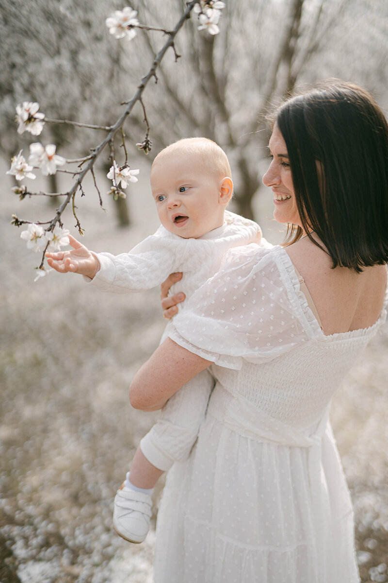 Michelle & Sebastian Mini Session-44