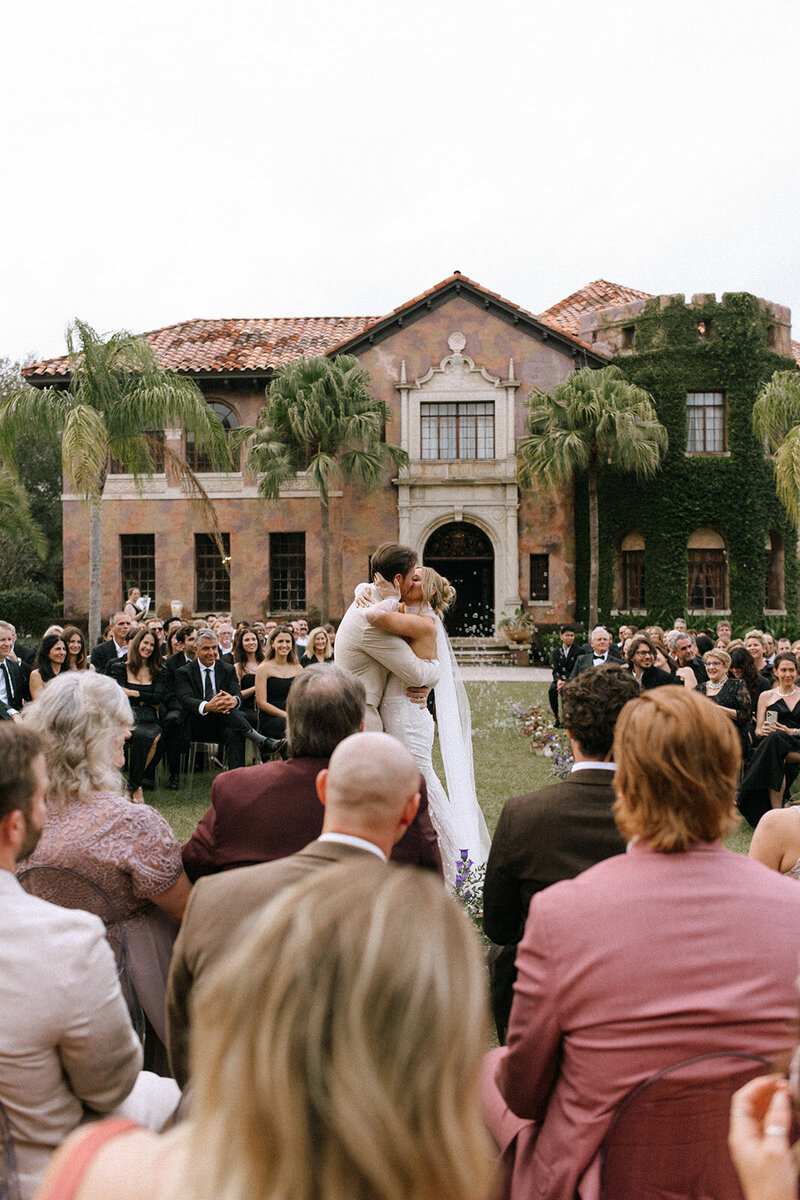 bride and groom ceremony outside California VIlla