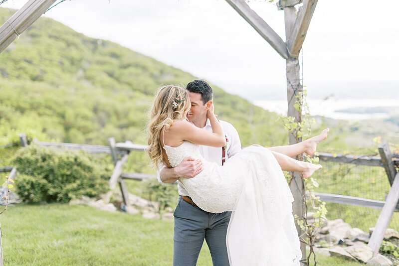 lambs-hill-micro-wedding-elopement-beacon-hudson-valley-49