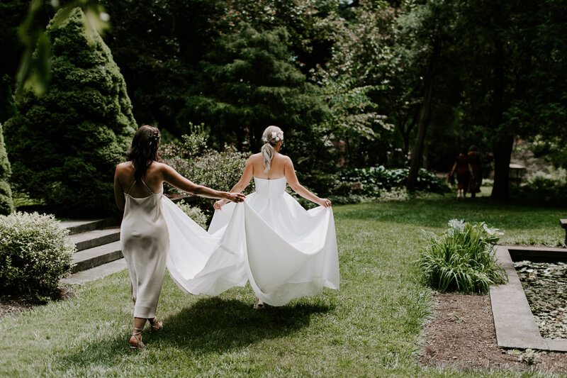 Intimate-Backyard-Wedding-bridal-gown