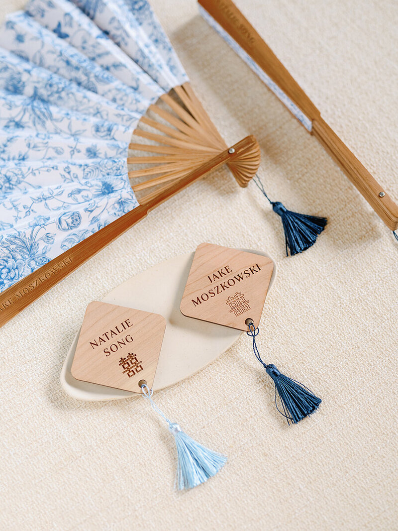 wood engraved place cards and Custom fan