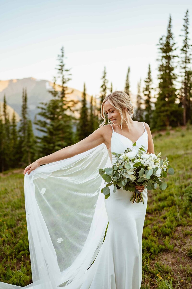 Emily-David-Colorado-Wedding-04729