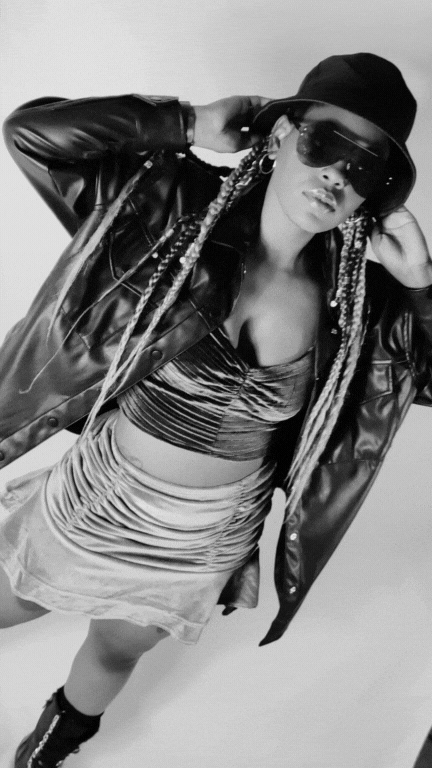 blackwhite-timeless-gif (2)