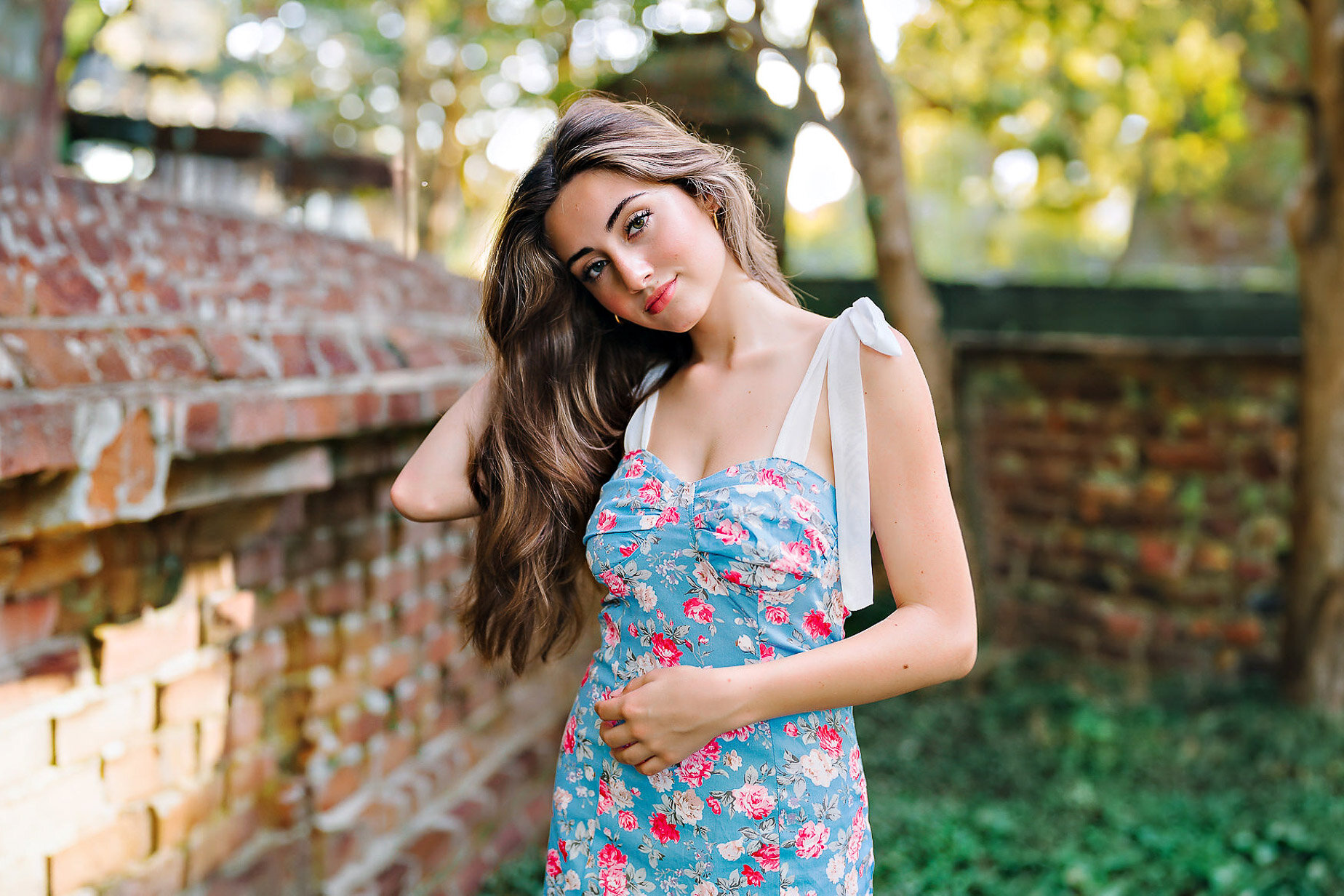 Natural light senior portrait on the beach by Myrtle Beach senior photographer capturing relaxed coastal style