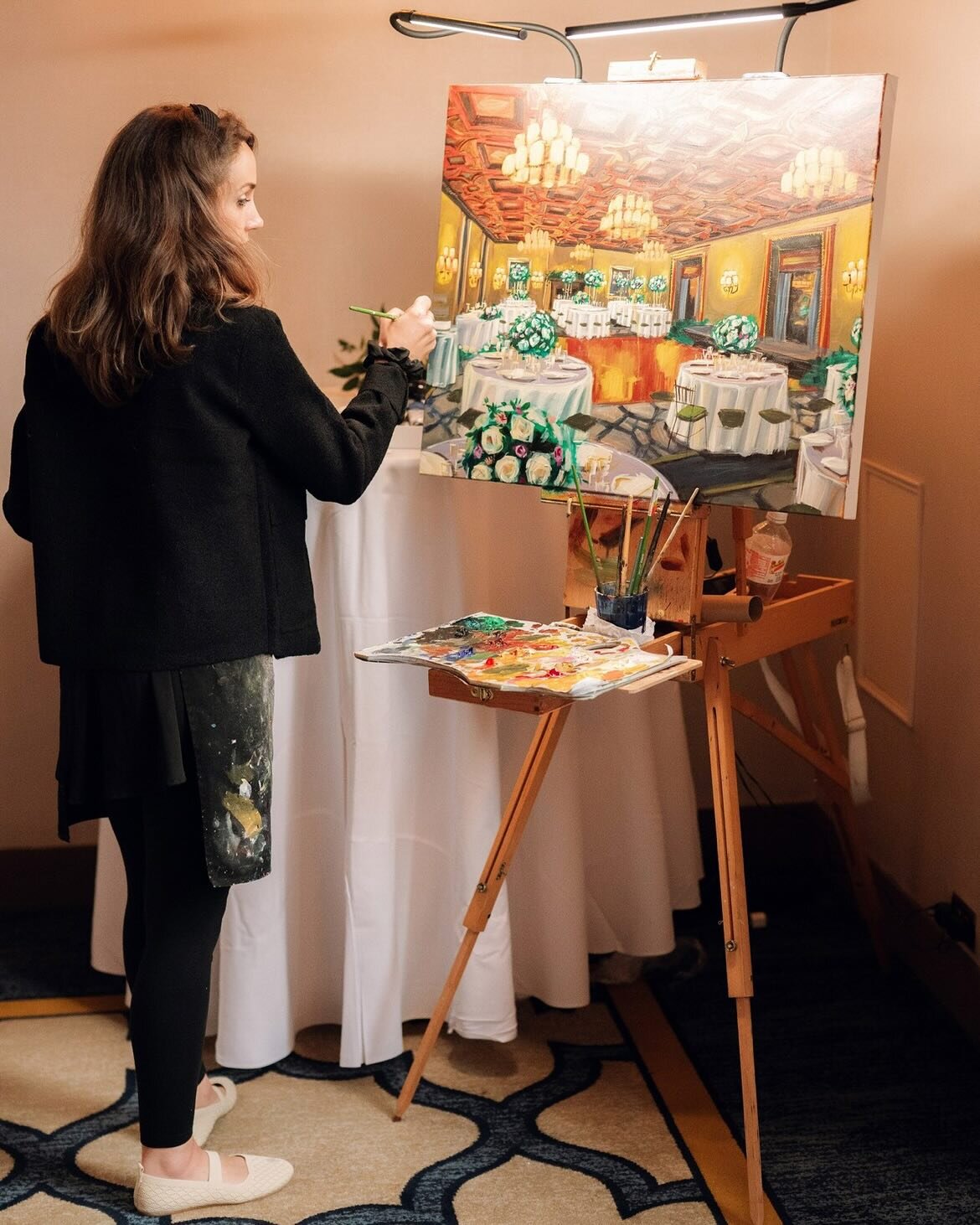 Hannah paints events behind the scenes hannah lee painting wedding reception at new york athletic club
