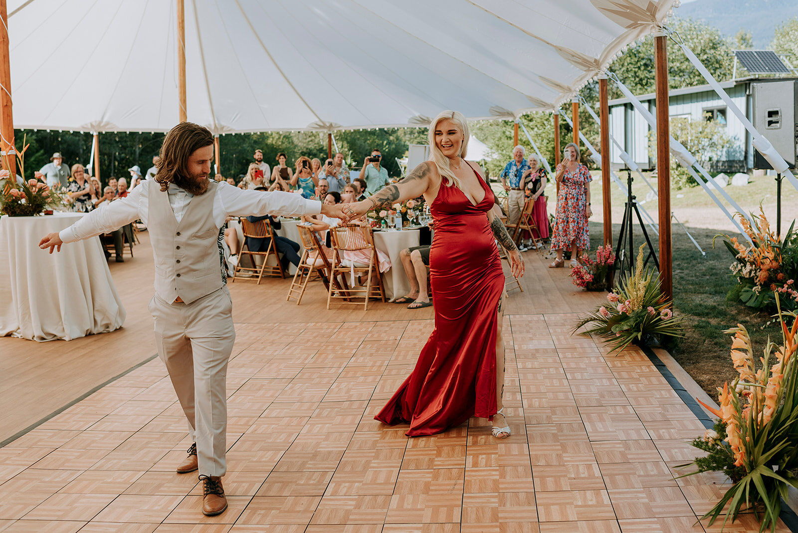 Helen and Mark having their first dance.