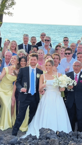 Olivia-Logan-All-the-Guests-Cheers