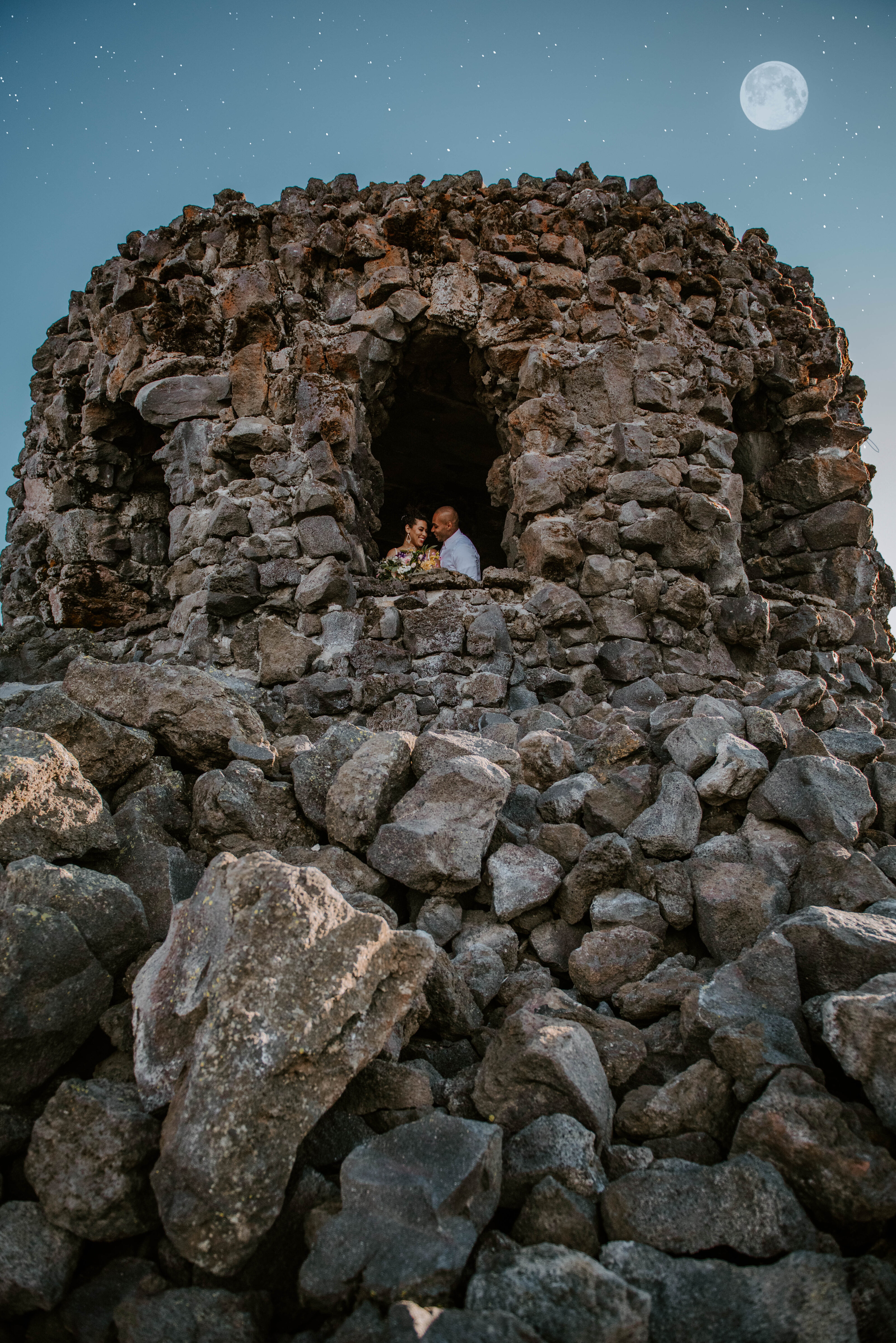 Dee Wright Observatory Oregon Outdoor Wedding Venues Engagment Photographer