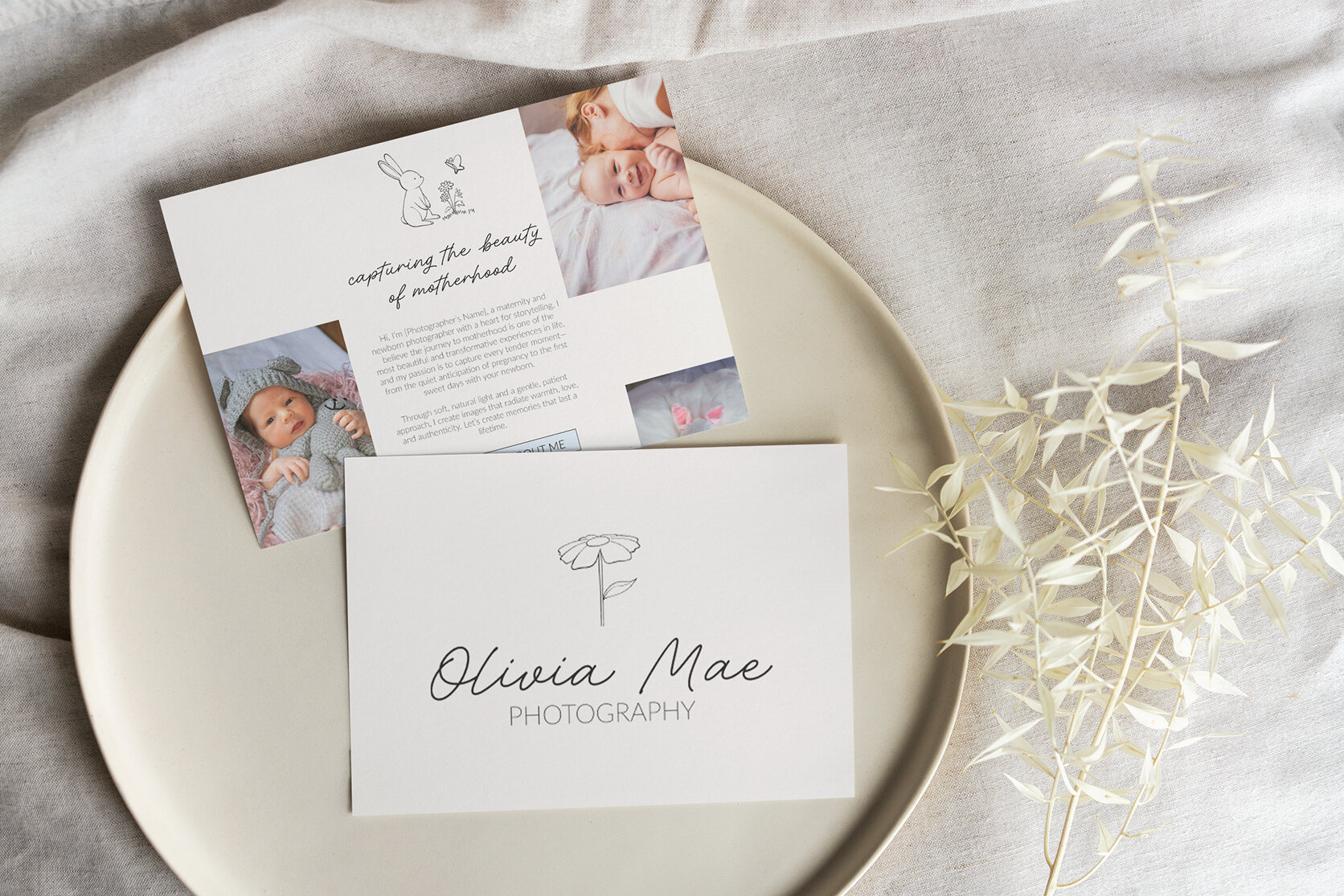 	Website layout designed for a baby and motherhood photographer with warm visuals