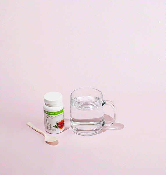 herbalife tea stirring product photography